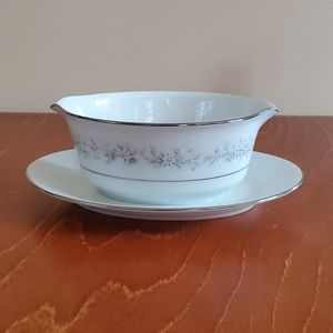 Noritake MARYWOOD 2181 Gravy Boat
